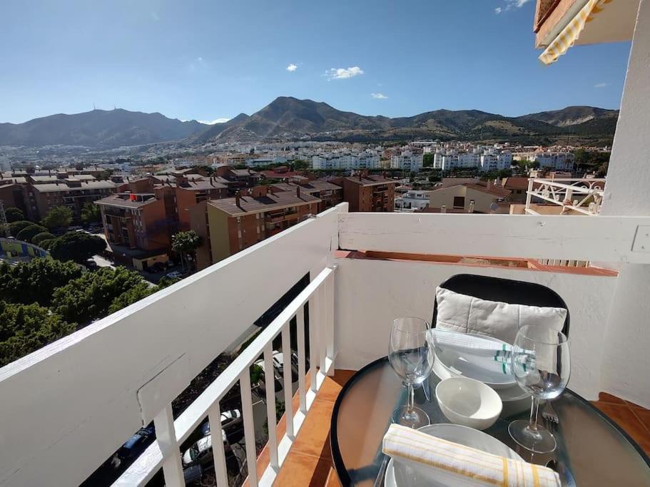 Piscis Beach Apartment Benalmádena Dış mekan fotoğraf
